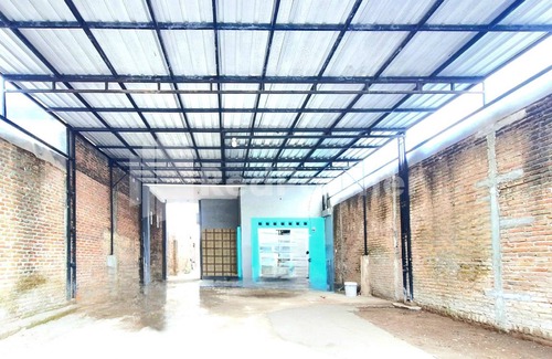 Kediri Hotel | 16 m² Hotel ∙ 3 guests