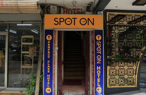 Medan Tuanku Hotel | 16 m² Hotel ∙ 127 guests