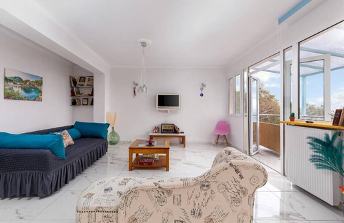 Benitses House | 160 m² House ∙ 3 bedrooms ∙ 7 guests