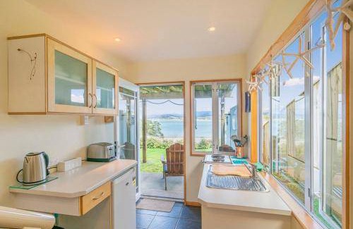 Whitianga House | 160 m² House ∙ 5 bedrooms ∙ 10 guests
