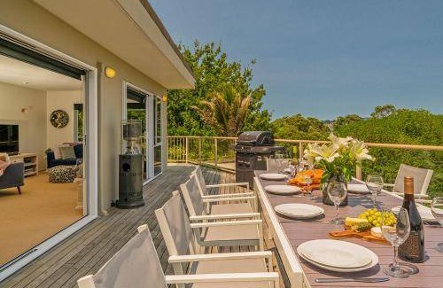 Whitianga House | 160 m² House ∙ 5 bedrooms ∙ 10 guests