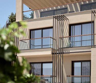 Zakynthos Town Resort | 170 m² Resort ∙ 3 bedrooms ∙ 6 guests