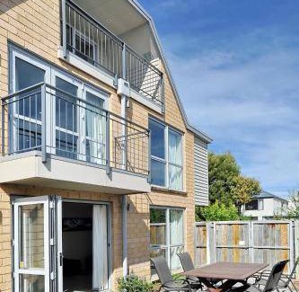 Riccarton House | 175 m² House ∙ 5 bedrooms ∙ 11 guests