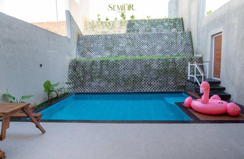 Setiabudi Villa | 178 m² Villa ∙ 4 bedrooms ∙ 9 guests