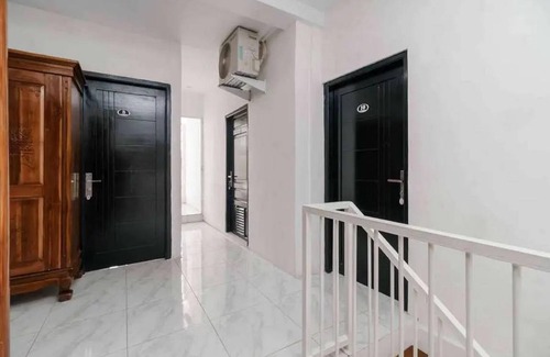 Ciputat Bed & Breakfast | 18 m² Bed and breakfast ∙ 3 bedrooms ∙ 2 guests