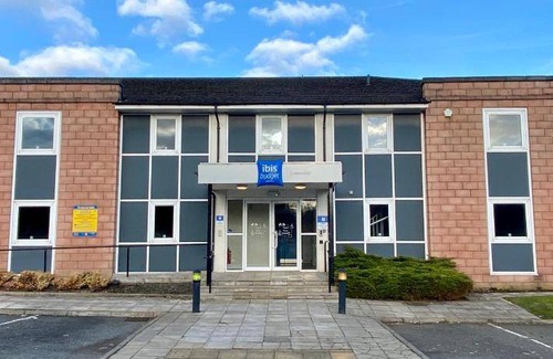 Cumbernauld Hotel | 18 m² Hotel ∙ 127 guests