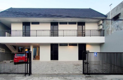 Surabaya Hotel | 18 m² Hotel ∙ 2 guests