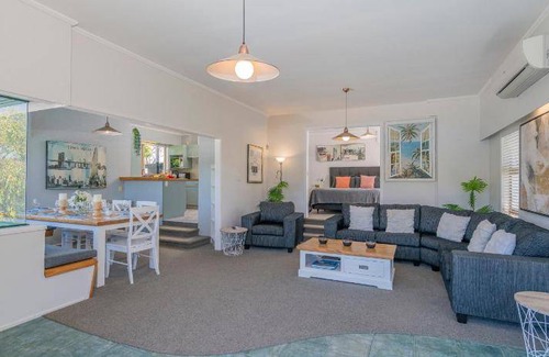 Whitianga Apartment | 180 m² Apartment ∙ 4 bedrooms ∙ 10 guests