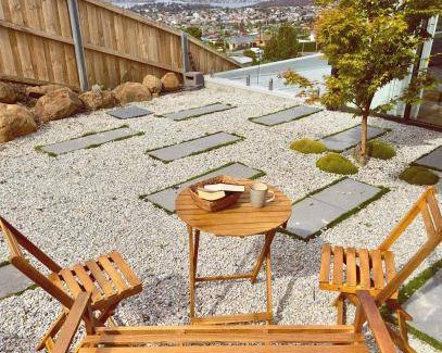 Mount Stuart House | 180 m² House ∙ 3 bedrooms ∙ 6 guests