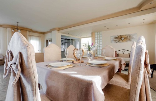 Gouvai Villa | 186 m² Villa ∙ 4 bedrooms ∙ 8 guests