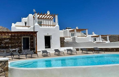 Elia House | 190 m² House ∙ 5 bedrooms ∙ 10 guests