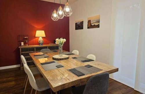 Danderhall House | 195 m² House ∙ 5 bedrooms ∙ 10 guests