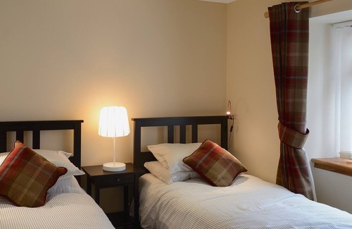 Tain Cottage | 2 bedroom accommodation in Balintore, near Tain