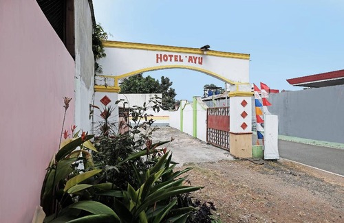 Ungaran Barat Hotel | 20 m² Hotel ∙ 3 guests