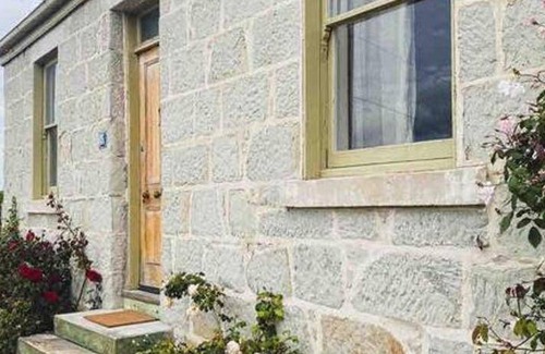 Bellerive Apartment | 200 m² Apartment ∙ 3 bedrooms ∙ 6 guests