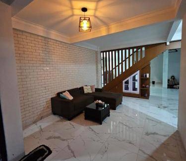 Sinduharjo House | 200 m² House ∙ 3 bedrooms ∙ 9 guests
