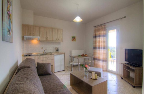 Melissourgakion House | 200 m² House ∙ 3 bedrooms ∙ 9 guests