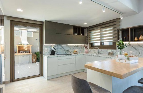 Panormos Villa | 200 m² Villa ∙ 5 bedrooms ∙ 10 guests