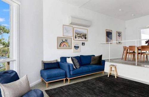Sandy Bay House | 225 m² House ∙ 3 bedrooms ∙ 6 guests