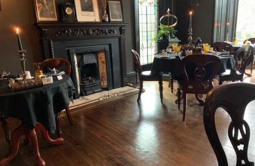 Newington House | 23 Mayfield