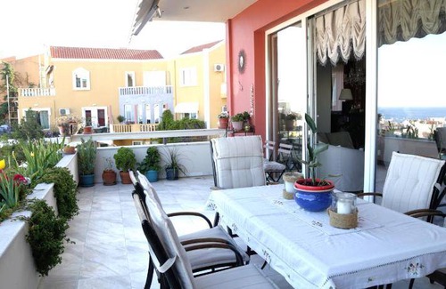 Kavala House | 243 m² House ∙ 3 bedrooms ∙ 5 guests