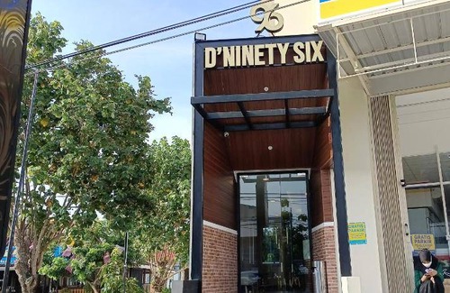 Bandung Hotel | 25 m² Hotel ∙ 2 guests