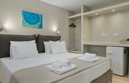Spata-Artemida House | 250 m² Finca ∙ 8 bedrooms ∙ 16 guests