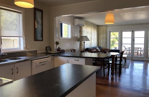 Ngongotaha Bed & Breakfast | 255 m² Bed and breakfast ∙ 4 bedrooms ∙ 127 guests