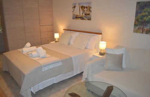 Pylos Apartment | 28 m² Apartment ∙ 1 bedroom ∙ 2 guests
