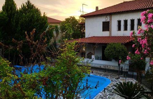 Archaia Olympia House | 280 m² House ∙ 4 bedrooms ∙ 9 guests