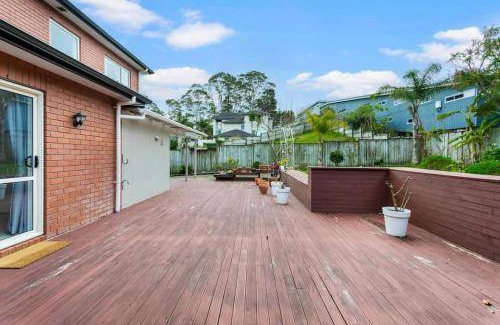 Fairview Heights House | 283 m² House ∙ 2 bedrooms ∙ 4 guests