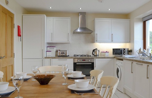 Linlithgow Cottage | 3 bedroom accommodation in Near Linlithgow