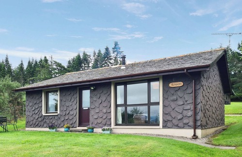Dingwall Cottage | 3 bedroom accommodation in Culbokie, near Dingwall
