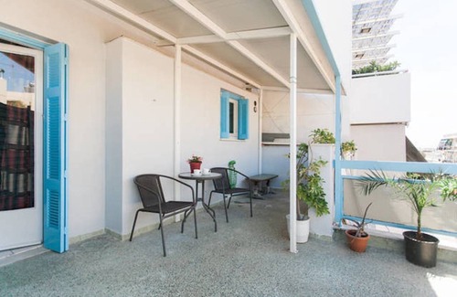 Neos Kosmos Apartment | 30 m² Apartment ∙ 1 guest
