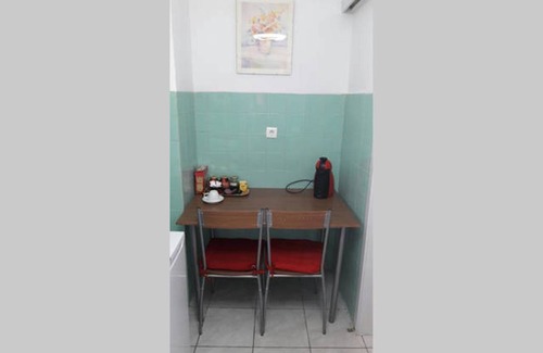 Neos Kosmos Apartment | 30 m² Apartment ∙ 1 guest