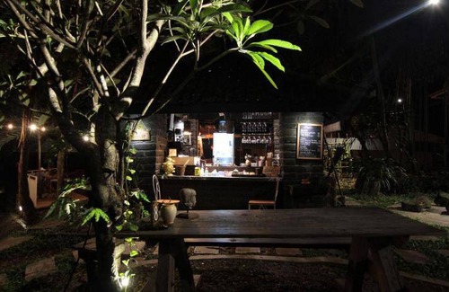 Pandaan Hotel | 30 m² Hotel ∙ 3 guests
