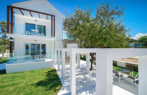 Ormos Prinou Apartment | 30 m² Serviced apartment ∙ 4 guests
