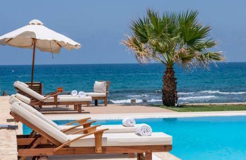 Hersonissos Centre Villa | 300 m² Villa ∙ 5 bedrooms ∙ 14 guests