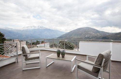 Amari Villa | 319 m² Villa ∙ 6 bedrooms ∙ 12 guests