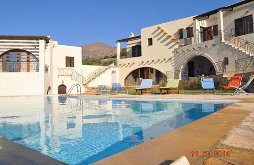 Agia Galini House | 330 m² House ∙ 5 bedrooms ∙ 10 guests