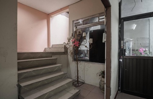 Banjarmasin Hotel | 35 m² Hotel ∙ 5 guests