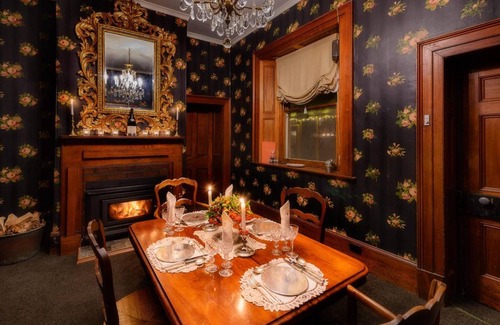 Hollow Tree Apartment | 35 m² Serviced apartment ∙ 6 guests