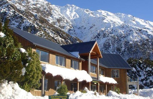Mount Cook Village Cabin | 36 m² Lodge ∙ 10 guests