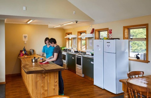 Mount Cook Village Cabin | 36 m² Lodge ∙ 10 guests