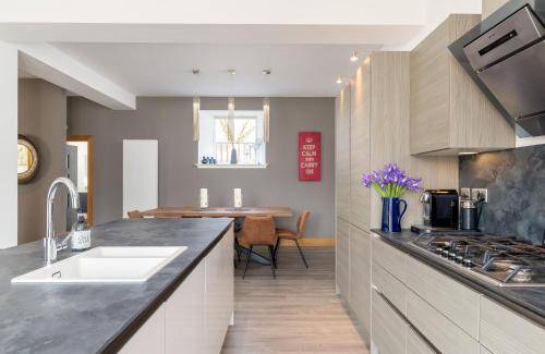 Musselburgh House | 375 m² House ∙ 4 bedrooms ∙ 10 guests