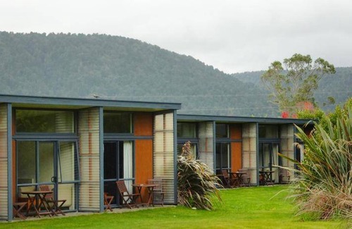 Fox Glacier Hotel | 40 m² Motel ∙ 127 guests