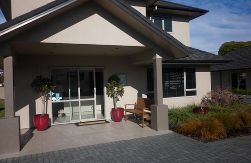 Fenton Street Hotel | 42 m² Motel ∙ 127 guests