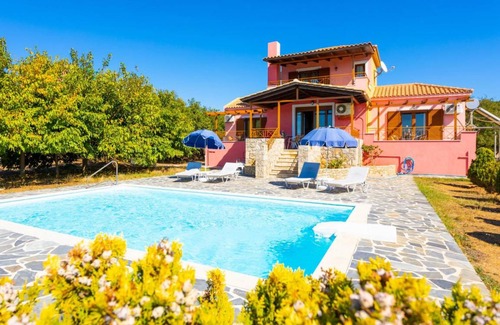 Mesovounia Villa | 432 m² Villa ∙ 10 bedrooms ∙ 28 guests