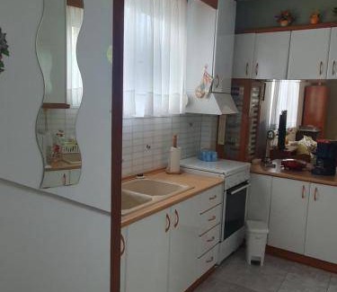 Thermi Apartment | 45 m² Apartment ∙ 1 bedroom ∙ 4 guests
