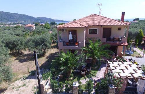 Chrisi Akti Apartment | 45 m² Apartment ∙ 4 guests